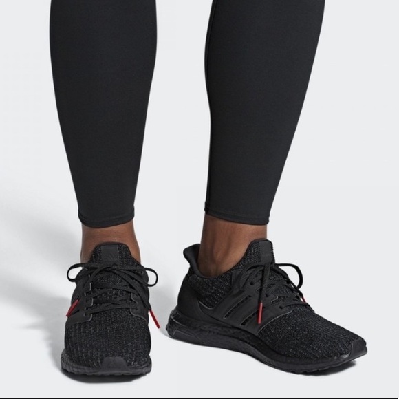 adidas UltraBOOST Triple Black - Picture 2 of 9